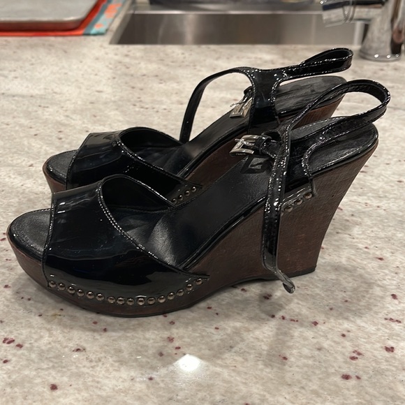 Prada wedges - size 38.5 - Picture 2 of 5